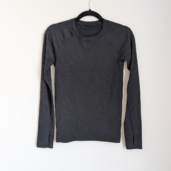 Lululemon Rest Less Black Seamless Textured Pullover Long Sleeve Top, size S - Picture 1 of 7